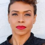 จิลเลียน ไวท์ (Gillian White)