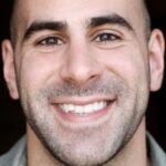 เกร็ก วรอตซอส (Greg Vrotsos)