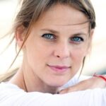 ฮิลลารี่ แบค (Hillary Baack)