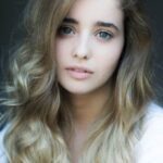 ฮอลลี่ เอิร์ล (Holly Earl)