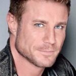 เจสัน ซิมมอนส์ (Jaason Simmons)