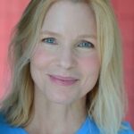 แจ็กกี้ สวอนสัน (Jackie Swanson)