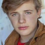 จาค็อบ ซัลวาติ (Jakob Salvati)