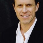 เจมส์ ดาวนิ่ง (James Downing)