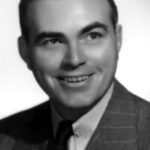 เจมส์ ฟลาวิน (James Flavin)