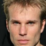 เจมส์ มาร์แชล (James Marshall)