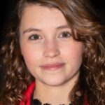 จานิน่า ฟอตซ์ (Janina Fautz)