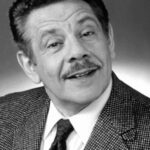 เจอร์รี่ สติลเลอร์ (Jerry Stiller)