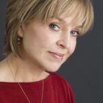 จิล ไอเคนเบอร์รี่ (Jill Eikenberry)