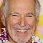 จิมมี่ บัฟเฟตต์ (Jimmy Buffett)