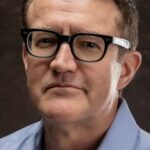 โจ เครสต์ (Joe Chrest)