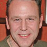 จอห์น คอสเตลโล (John Costelloe)