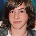 โจนาห์ โบโบ (Jonah Bobo)