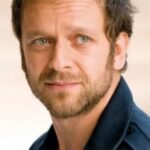 โจนาธาน แซคคาอี (Jonathan Zaccaï)