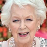 จูน วิทฟิลด์ (June Whitfield)