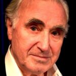 คาร์ล ไมเคิล โวคเลอร์ (Karl Michael Vogler)