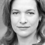 เคอร์รี่ ฟ็อกซ์ (Kerry Fox)