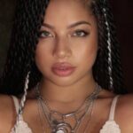 คีอาน่า เลเด (Kiana Ledé)