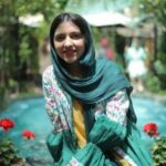 คิเมีย ฮอสเซนี่ (Kimia Hosseini)