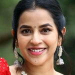 โกมาลี ปราสาท (Komalee Prasad)