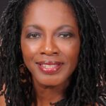 ลินดา บอสตัน (Linda Boston)