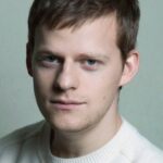 ลูคัส เฮดจ์ส (Lucas Hedges)
