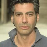 หลุยส์ เฟอร์นันเดซ-กิล (Luis Fernandez-Gil)