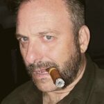 ลุค ลาฟงแตน (Luke LaFontaine)