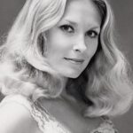 มาริลีน เบิร์นส์ (Marilyn Burns)