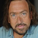 มาร์ค เอเคสัน (Mark Acheson)