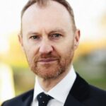 มาร์ค เกติสส์ (Mark Gatiss)