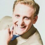 แมตต์ สเติร์น (Matt Stern)