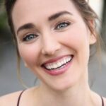 เม็ก ซีโอนนี่ (Meg Cionni)