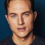 ไมเคิล สตาร์ (Michael Starr)