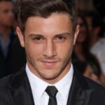 มิชา กาเบรียล (Misha Gabriel)