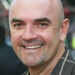 นีล แฟนนิ่ง (Neil Fanning)