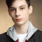 โอลิเวอร์ คันลิฟฟ์ (Oliver Cunliffe)