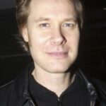 พอล ก็อดดาร์ด (Paul Goddard)