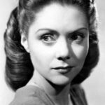 เรเน่ แอชเชอร์สัน (Renée Asherson)