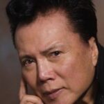 ริค ยัง (Ric Young)