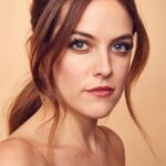 ไรลีย์ คีโอห์ (Riley Keough)