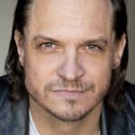 รอนนี่ ยีน เบลวินส์ (Ronnie Gene Blevins)