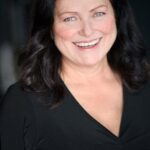 ซาร่าห์ เฮย์เวิร์ด (Sarah Hayward)