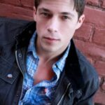 ชอว์น โรว์ (Shawn Roe)