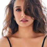 ชราดดา คาปูร์ (Shraddha Kapoor)