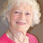 เซียน เดวิส (Sian Davis)