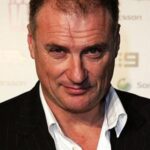 ไซมอน เวสทาเวย์ (Simon Westaway)