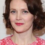 ซิโมน เคอร์บี้ (Simone Kirby)