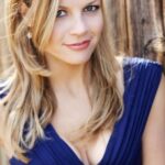 สเตฟานี เลอเมลิน (Stephanie Lemelin)