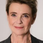 สติน่า เอ็คบลัด (Stina Ekblad)